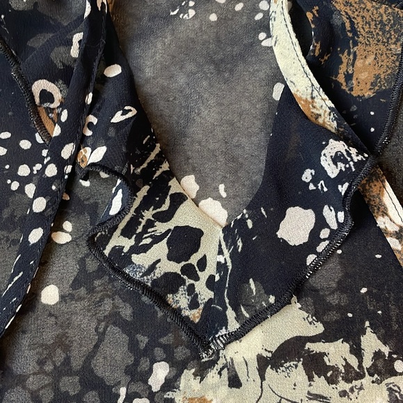 Cabi Incandescent Tank. Style 4195. M. EUC - Picture 3 of 6